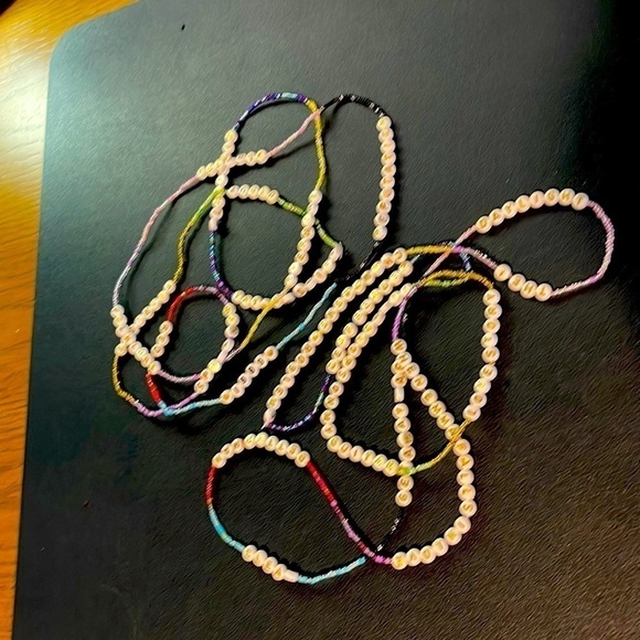 Taylor Swift “Infinity” Friendship Bracelet—1 long piece—w 10 colors (1/era) - Picture 3 of 8